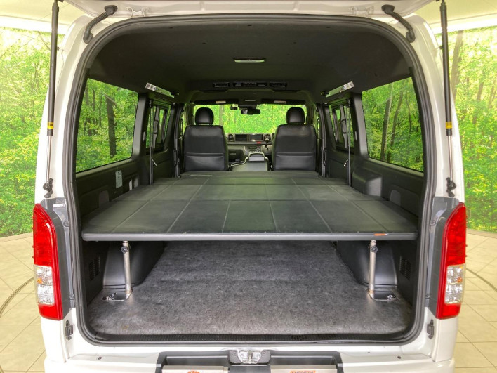 2020 Toyota Hiace Van 3BF-TRH211K (UW-6a3211774e09a)[13]