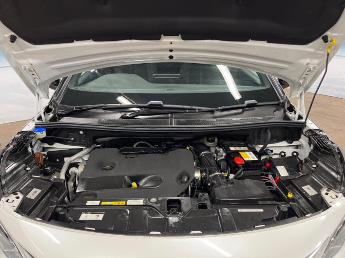 2020 Peugeot 5008 LDA-P87AH01 (UW-6a32118343548)[15]