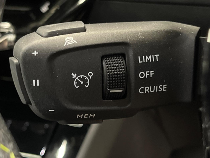 2022 Peugeot 208 5BA-P21HN05 (UW-6a321186bbe8e)[17]