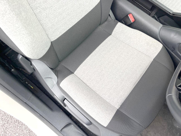 2024 Citroen Berlingo 3DA-K9CYH01 (UW-6a3211879575f)[16]