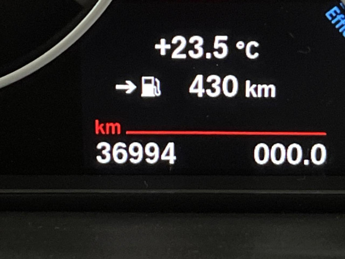 2017 BMW 3 Series LDA-8C20 (UW-6a32118e5f3df)[2]