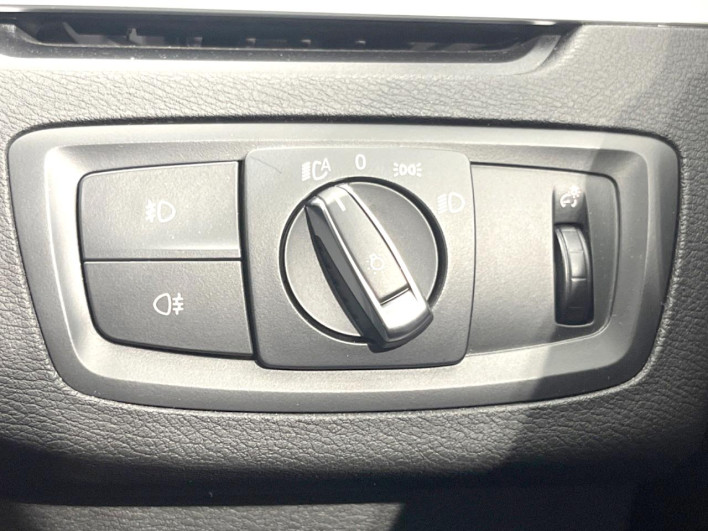 2017 BMW X1 LDA-HT20 (UW-6a32118ec1cc5)[23]