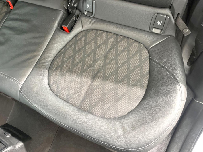 2017 BMW X1 LDA-HT20 (UW-6a32118ec1cc5)[14]