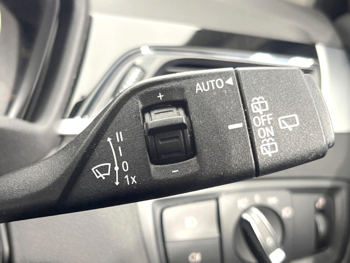 2017 BMW X1 LDA-HT20 (UW-6a32118ec1cc5)[25]
