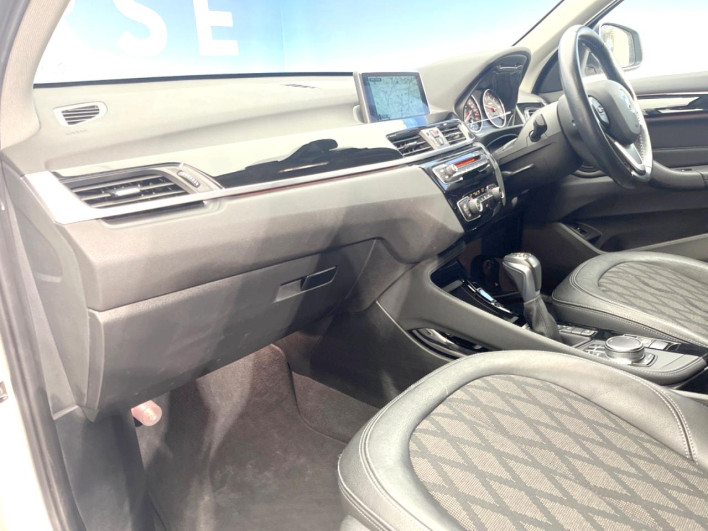 2017 BMW X1 LDA-HT20 (UW-6a32118ec1cc5)[10]