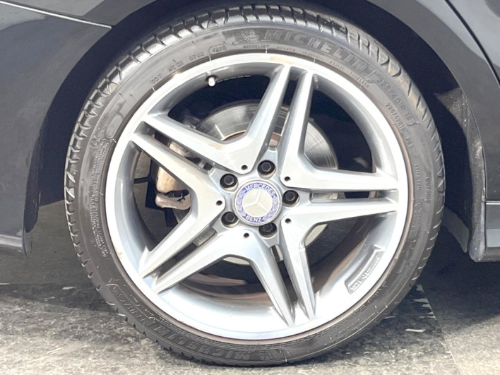 2015 Mercedes Benz CLA Class Shooting Brake DBA-117942 (UW-6a32119247128)[6]