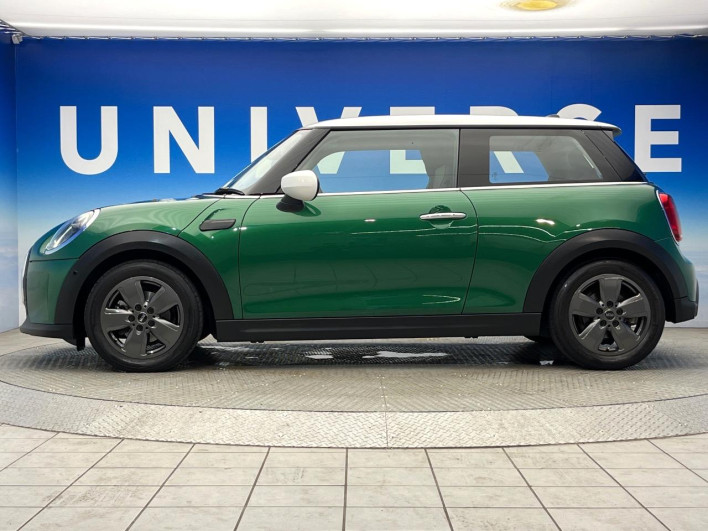2022 Rover Mini 3BA-XR15MW (UW-6a32119680947)[13]
