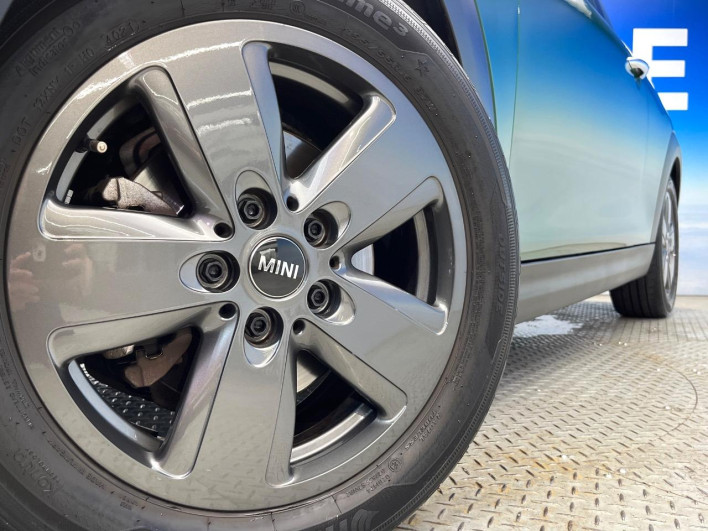 2022 Rover Mini 3BA-XR15MW (UW-6a32119680947)[7]