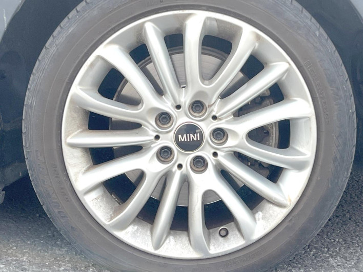 2018 Rover Mini DBA-LN20 (UW-6a32119720309)[16]