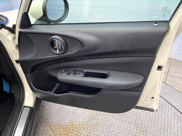 2019 Rover Mini 3BA-LV15M (UW-6a3211977aee2)[28]