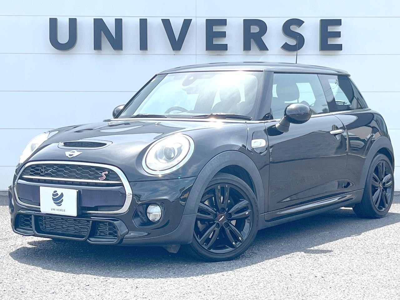 2017 Rover Mini DBA-XM20