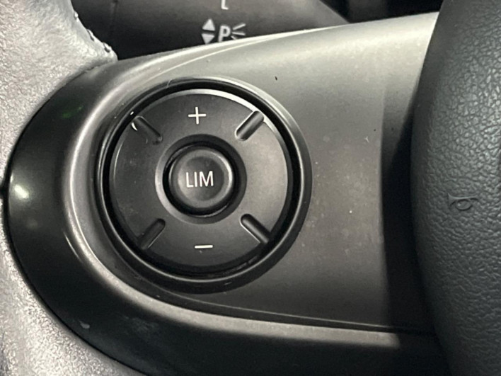2019 Rover Mini DBA-XU15M (UW-6a32119a4594c)[20]
