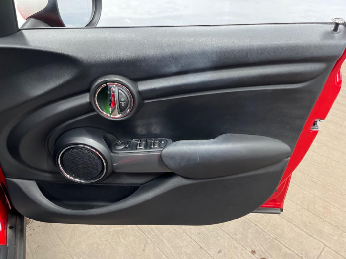 2019 Rover Mini DBA-XU15M (UW-6a32119a4594c)[28]
