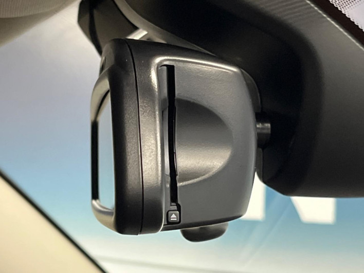 2018 Rover Mini LDA-YT20 (UW-6a32119b21b0d)[12]