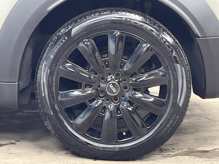 2018 Rover Mini LDA-YT20 (UW-6a32119b21b0d)[11]