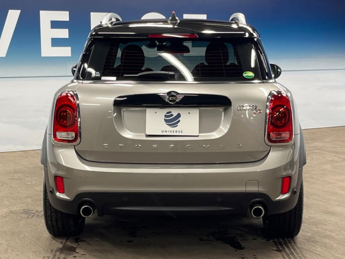 2018 Rover Mini LDA-YT20 (UW-6a32119b21b0d)[5]