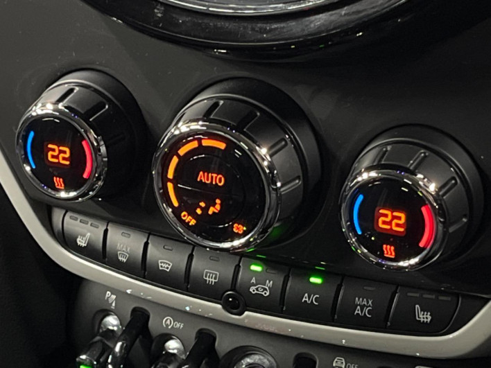 2018 Rover Mini LDA-YT20 (UW-6a32119b21b0d)[20]
