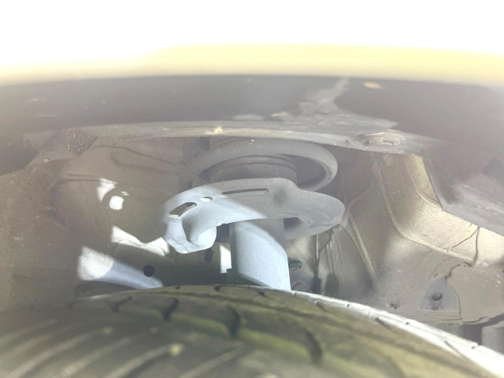 2015 Suzuki Swift DBA-ZC72S (UW-6a3211a23aeeb)[6]