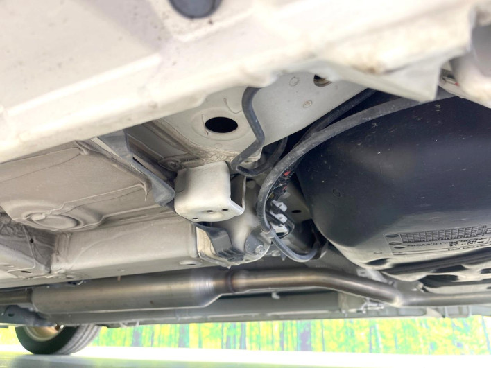 2015 Suzuki Swift DBA-ZC72S (UW-6a3211a23aeeb)[29]