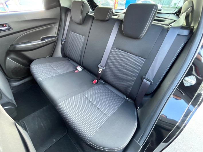 2019 Suzuki Swift DBA-ZC83S (UW-6a3211a3c9c0e)[25]