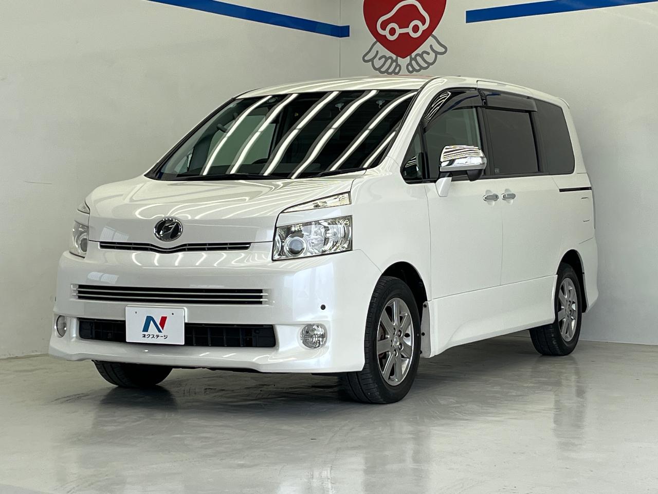 2009 Toyota Voxy DBA-ZRR70W