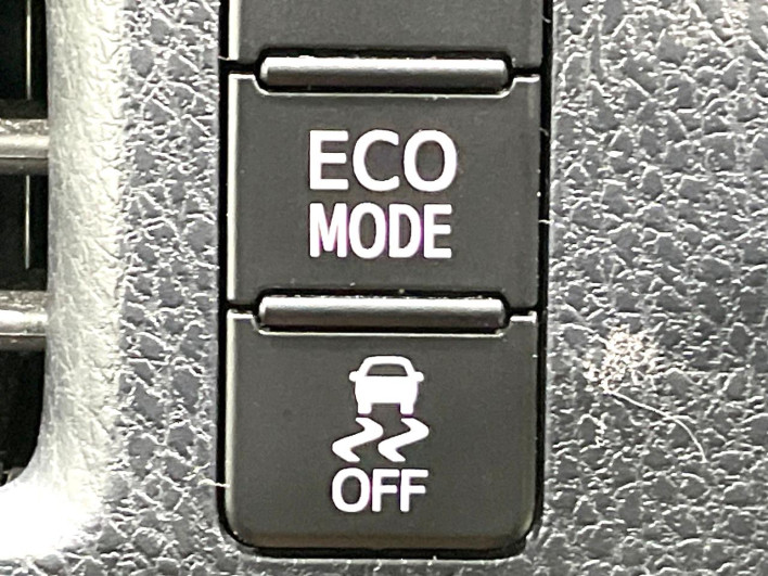 2017 Toyota Noah DBA-ZRR80W (UW-6a3211ad09c2c)[20]