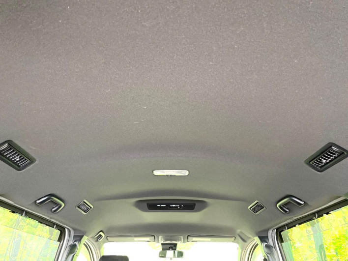 2017 Toyota Noah DBA-ZRR80W (UW-6a3211ad09c2c)[28]