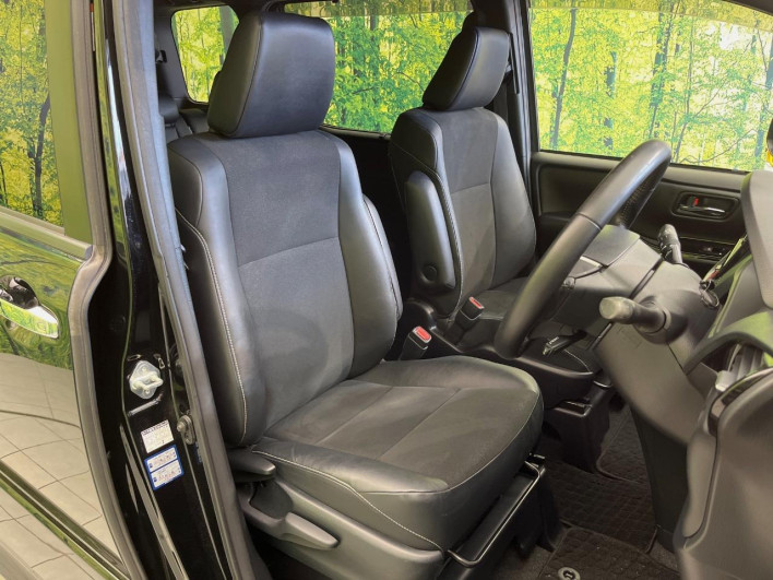 2018 Toyota Noah DBA-ZRR80W (UW-6a3211aed8e3e)[22]