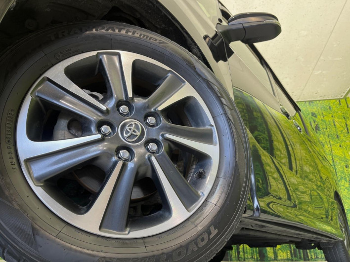 2018 Toyota Noah DBA-ZRR80W (UW-6a3211aed8e3e)[16]