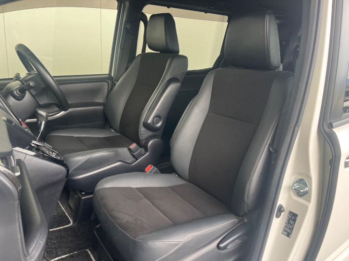 2020 Toyota Noah DBA-ZRR80W (UW-6a3211b2900af)[6]