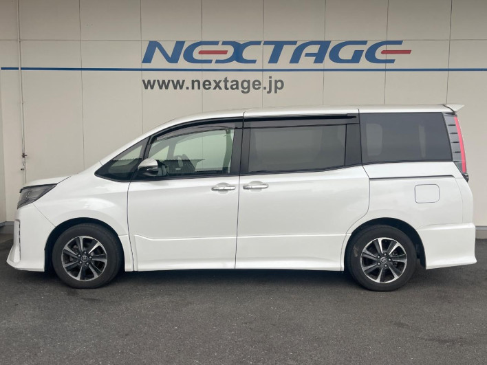 2020 Toyota Noah DBA-ZRR80W (UW-6a3211b2900af)[4]