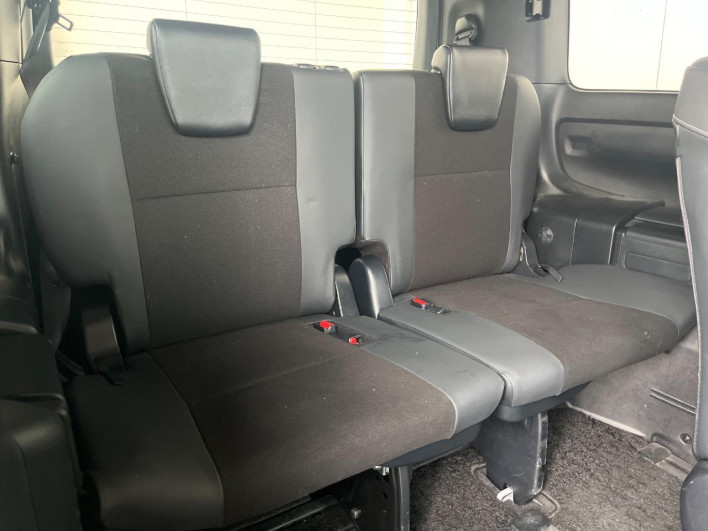 2020 Toyota Noah DBA-ZRR80W (UW-6a3211b2900af)[27]