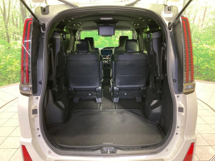 2021 Toyota Noah 3BA-ZRR80W (UW-6a3211b47d3e9)[13]