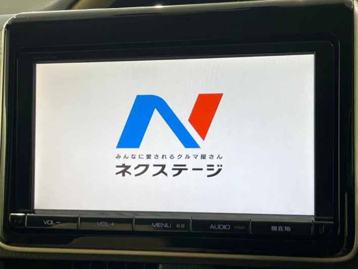 2014 Toyota Noah DBA-ZRR85G (UW-6a3211b604dc3)[11]