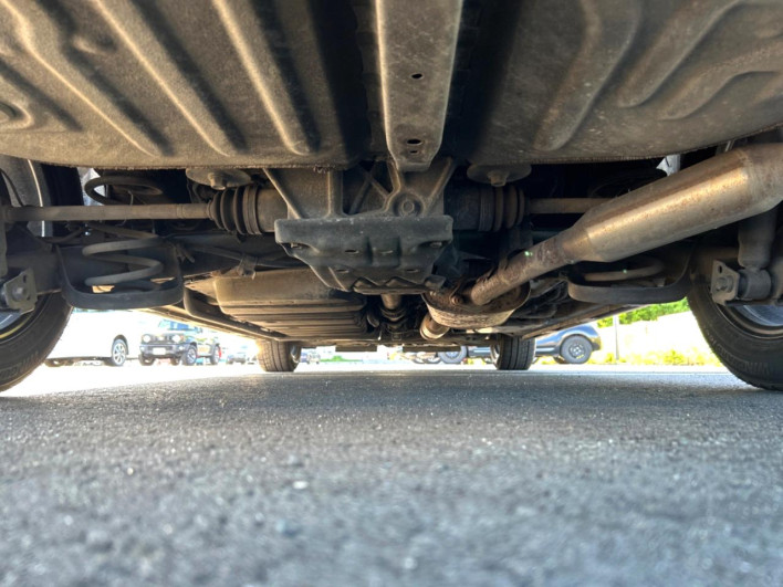 2015 Toyota Voxy DBA-ZRR85W (UW-6a3211b63aa7e)[12]