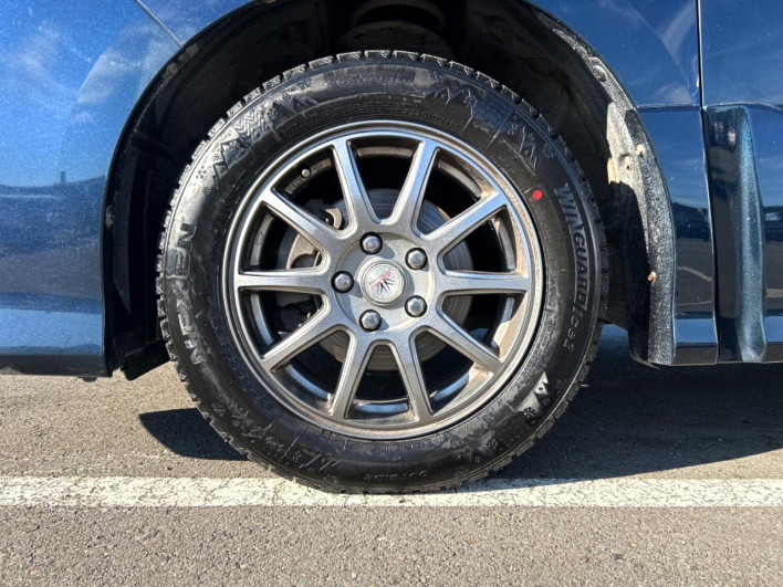 2015 Toyota Voxy DBA-ZRR85W (UW-6a3211b63aa7e)[16]