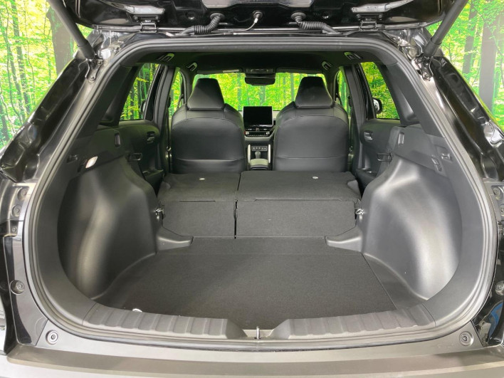2023 Toyota Corolla Cross 6AA-ZVG13 (UW-6a3211ba79922)[13]