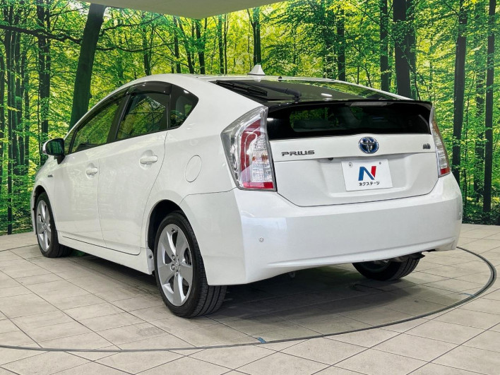 2013 Toyota Prius DAA-ZVW30 (UW-6a3211c0844be)[16]