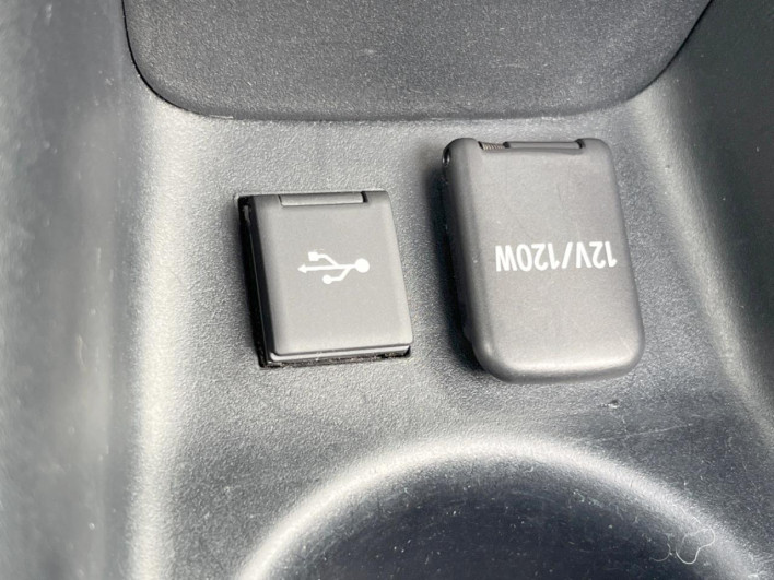 2021 Toyota Prius 6AA-ZVW51 (UW-6a3211c75991d)[25]