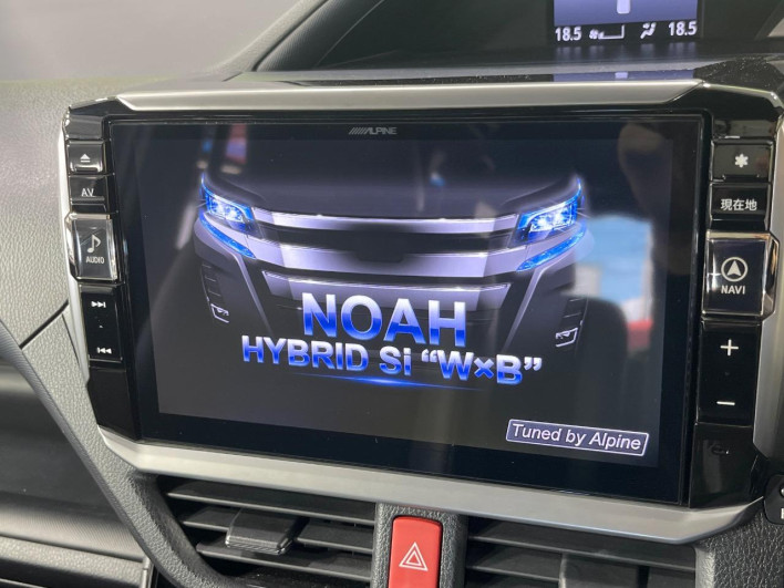 2018 Toyota Noah DAA-ZWR80W (UW-6a3211d0c1277)[7]