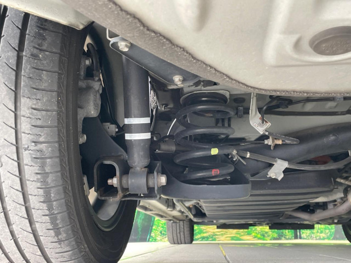 2020 Toyota Noah DAA-ZWR80W (UW-6a3211d16a4cb)[11]