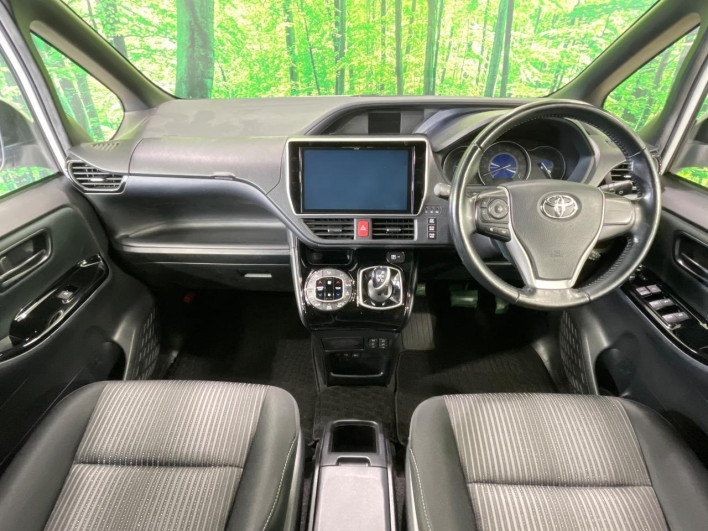 2020 Toyota Noah DAA-ZWR80W (UW-6a3211d16a4cb)[21]