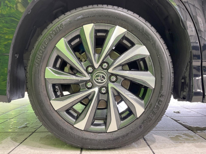 2022 Toyota Voxy 6AA-ZWR90W (UW-6a3211d473742)[21]