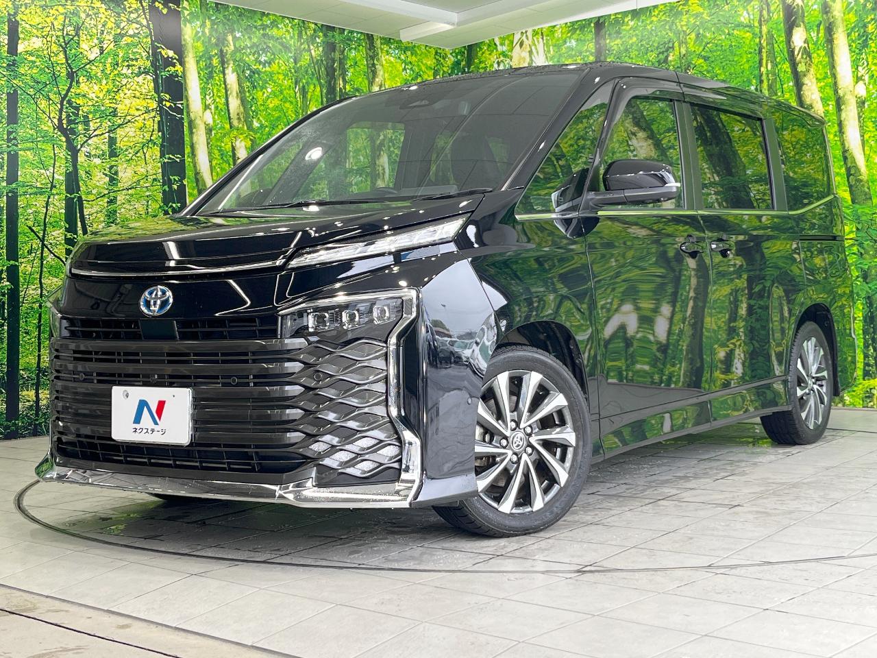 2022 Toyota Voxy 6AA-ZWR90W