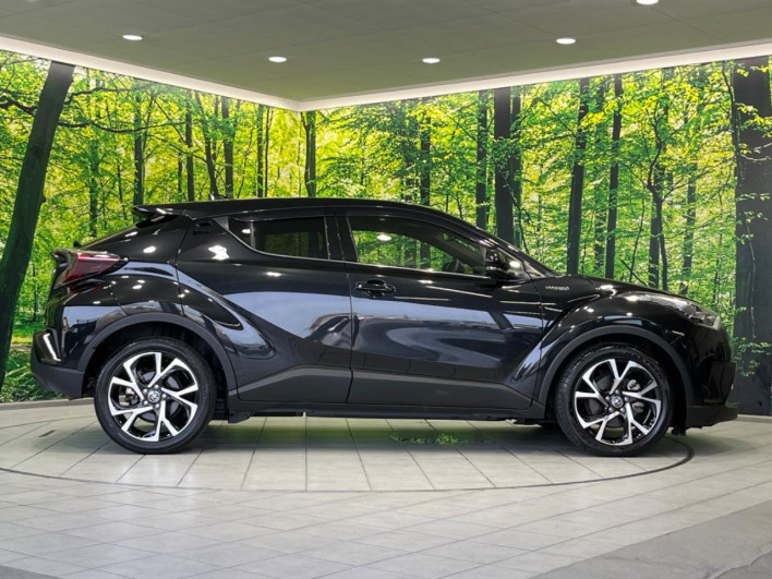 2017 Toyota C-HR DAA-ZYX10 (UW-6a3211dbc4ba5)[6]