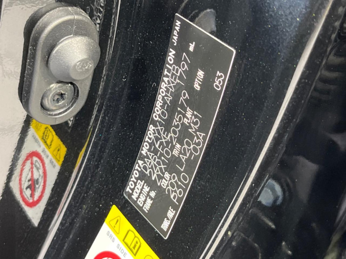 2017 Toyota C-HR DAA-ZYX10 (UW-6a3211dbc4ba5)[1]