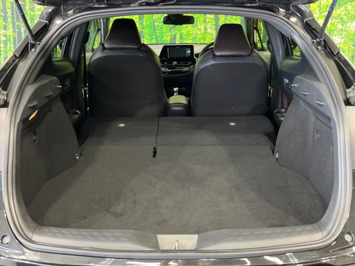 2017 Toyota C-HR DAA-ZYX10 (UW-6a3211dbc4ba5)[14]