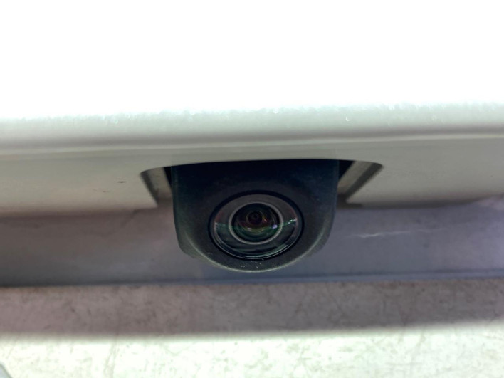 2018 Toyota C-HR DAA-ZYX10 (UW-6a3211df6a903)[27]