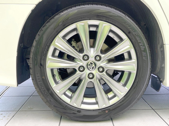 2020 Toyota Vellfire 3BA-AGH30W (UW-6a335fa71f9c7)[17]