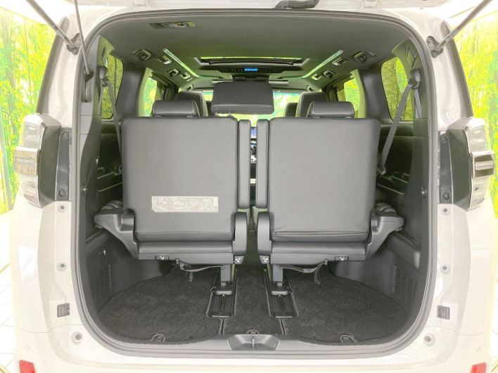 2020 Toyota Vellfire 3BA-AGH30W (UW-6a335fa71f9c7)[23]